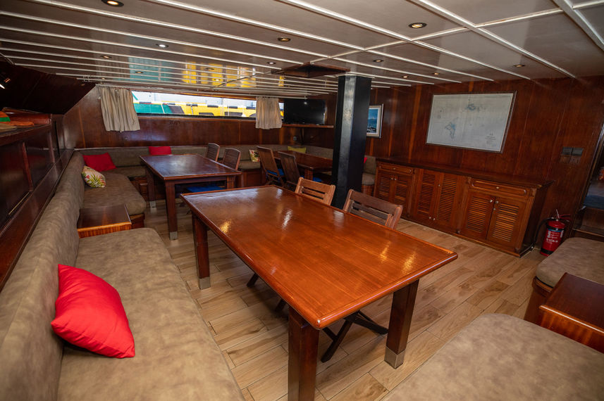 Dining Room - Sea Bird and Sea Star