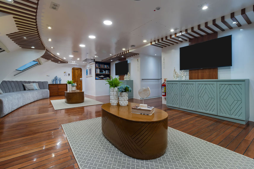Indoor-Salon - Ocean Spray