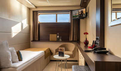 Single Cabin